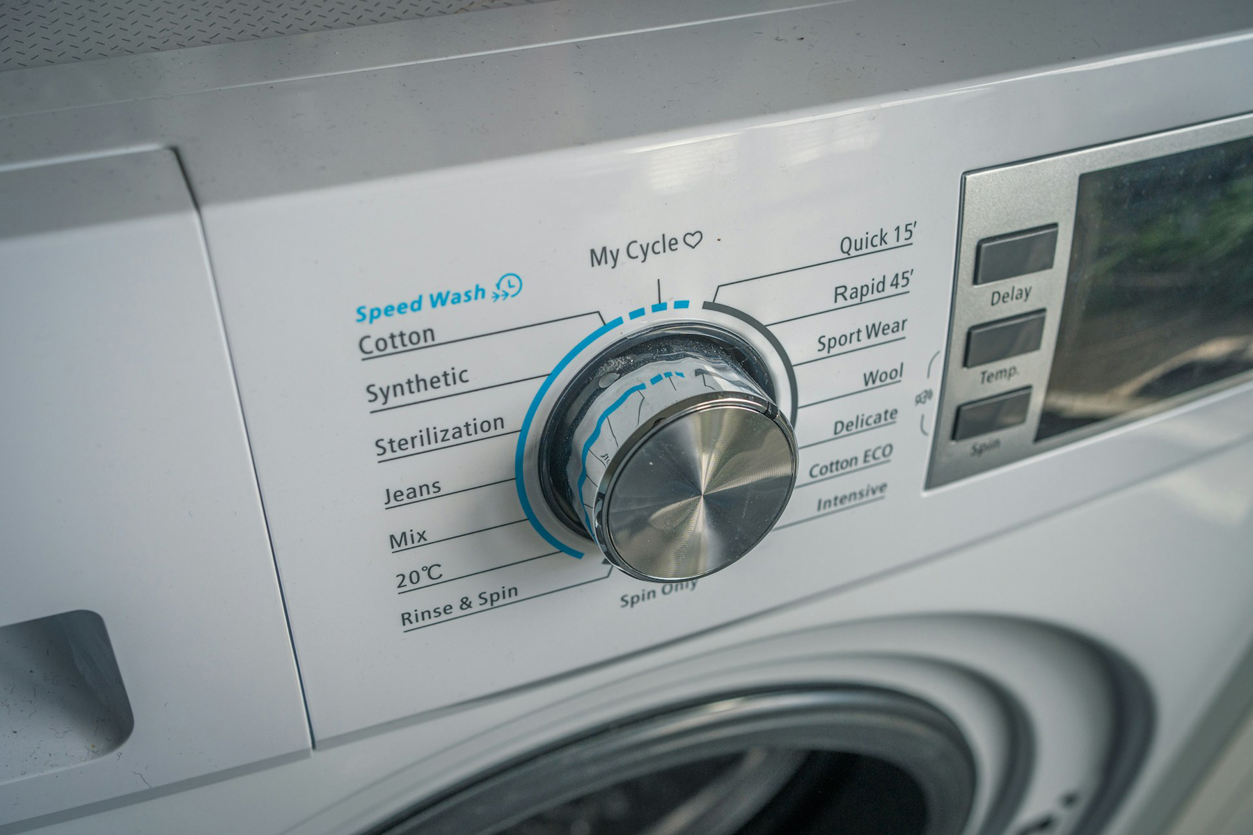 Waschmaschine mit Temperatureinstellung